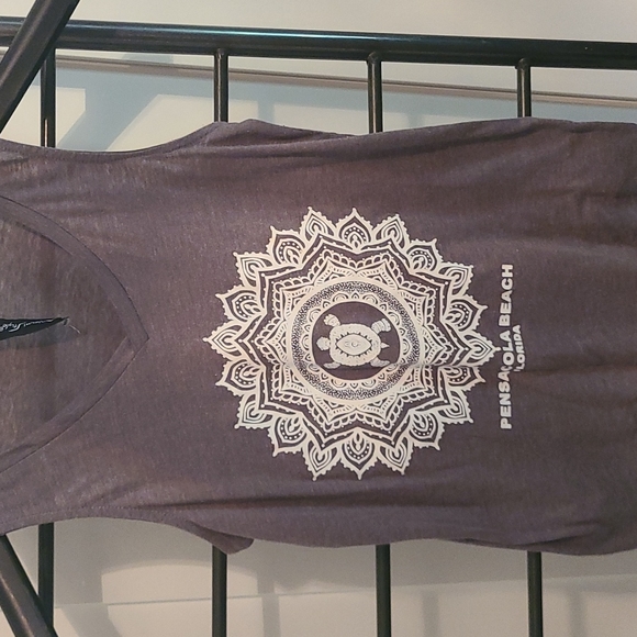 Girl's gray Pensacola tank - Picture 1 of 4